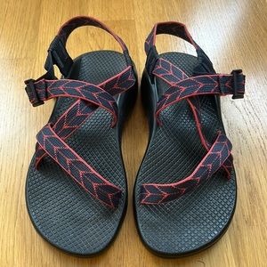 Chaco Sandles Size 7 (38)